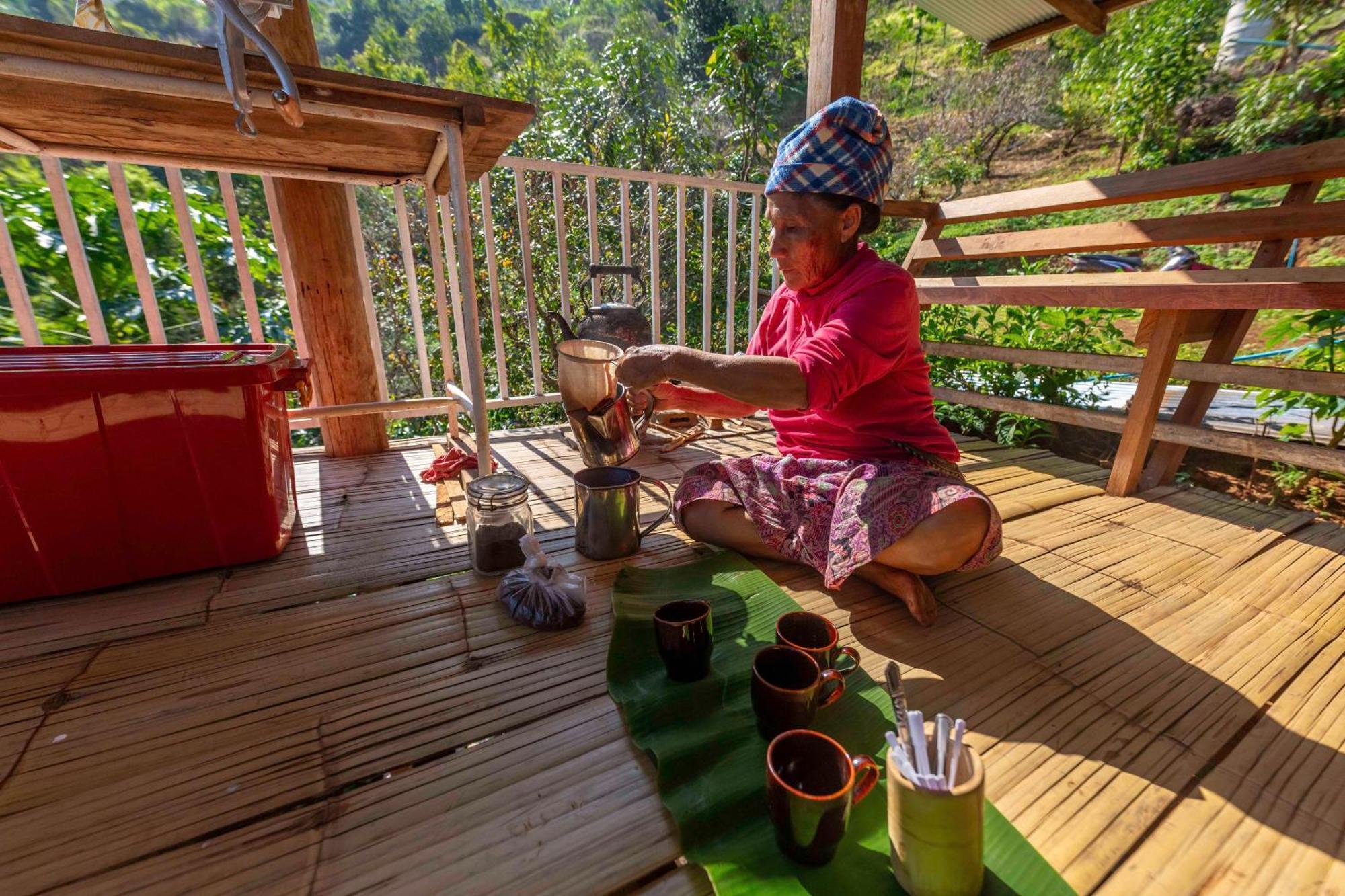 Kanlaya'S Eyrie, Luxury Homestay Pang Mapha Esterno foto